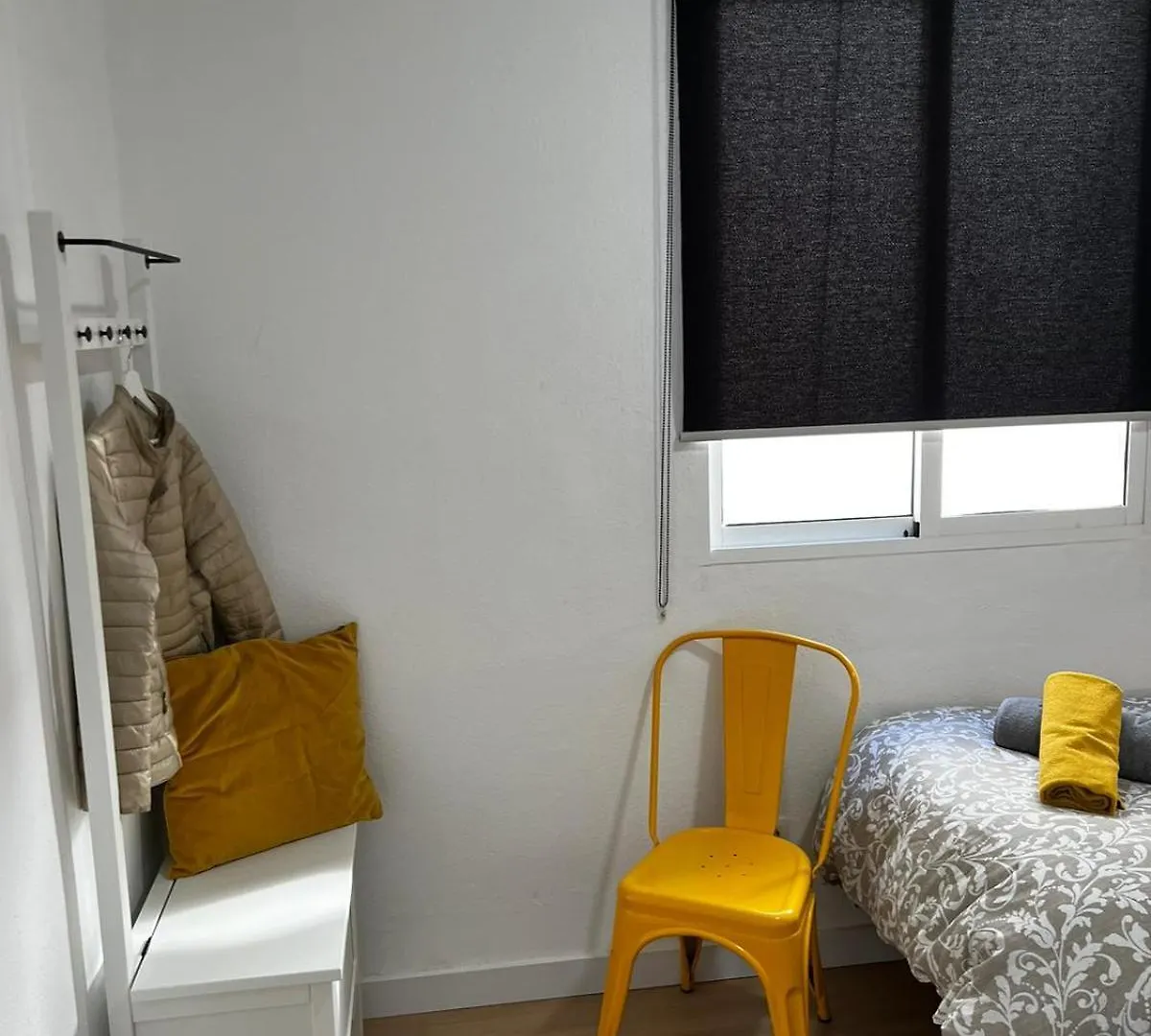 By Malagagrupos Centro Historico Parking Gratis 3 Habitaciones Spain