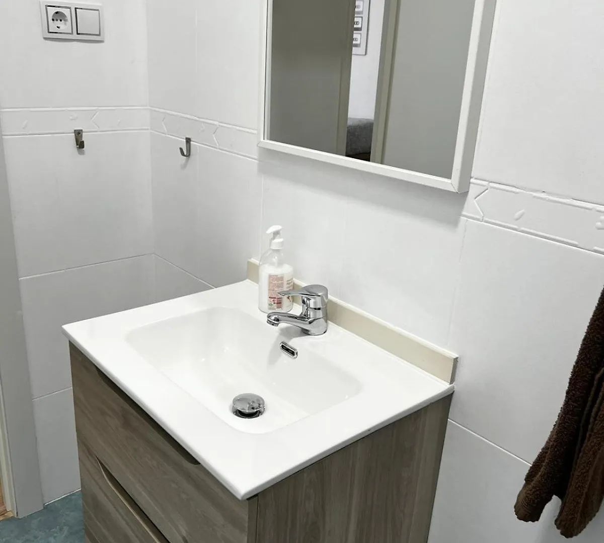 By Malagagrupos Centro Historico Parking Gratis 3 Habitaciones Apartment Malaga
